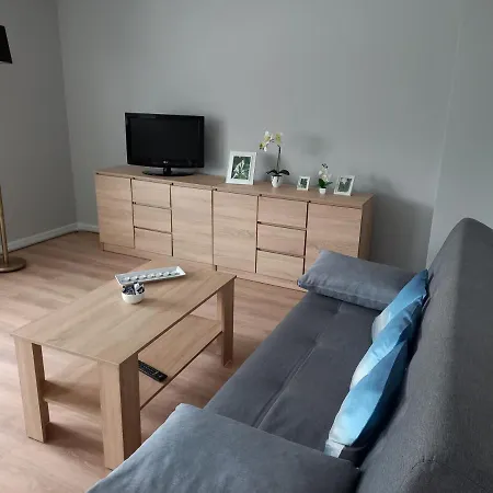 Mieszkanie 2 Pokoje Apartment *